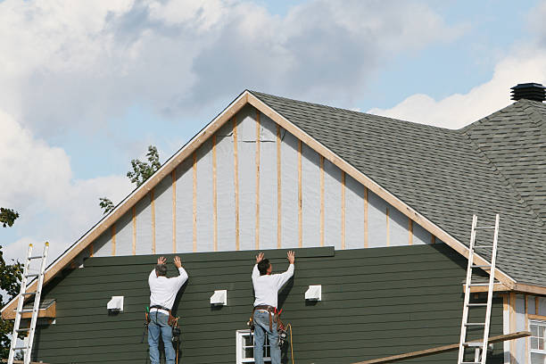 Professional Siding Contractor technician working in Zoar, OH